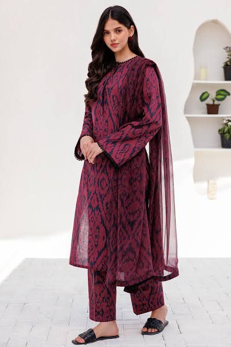 SAPPHIRE -3PC KARANDI  Bana Dori Printed  Shirt With Printed Duppta -SAF 5027